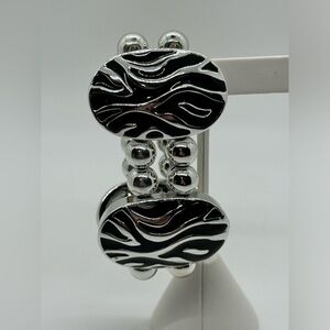 stylish zebra print stretch bracelet